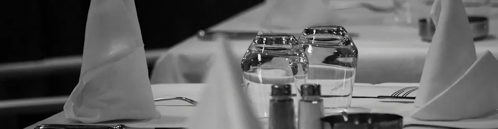 La Table Méditerranéenne — Saint-Tropez, 8 Place des Lices